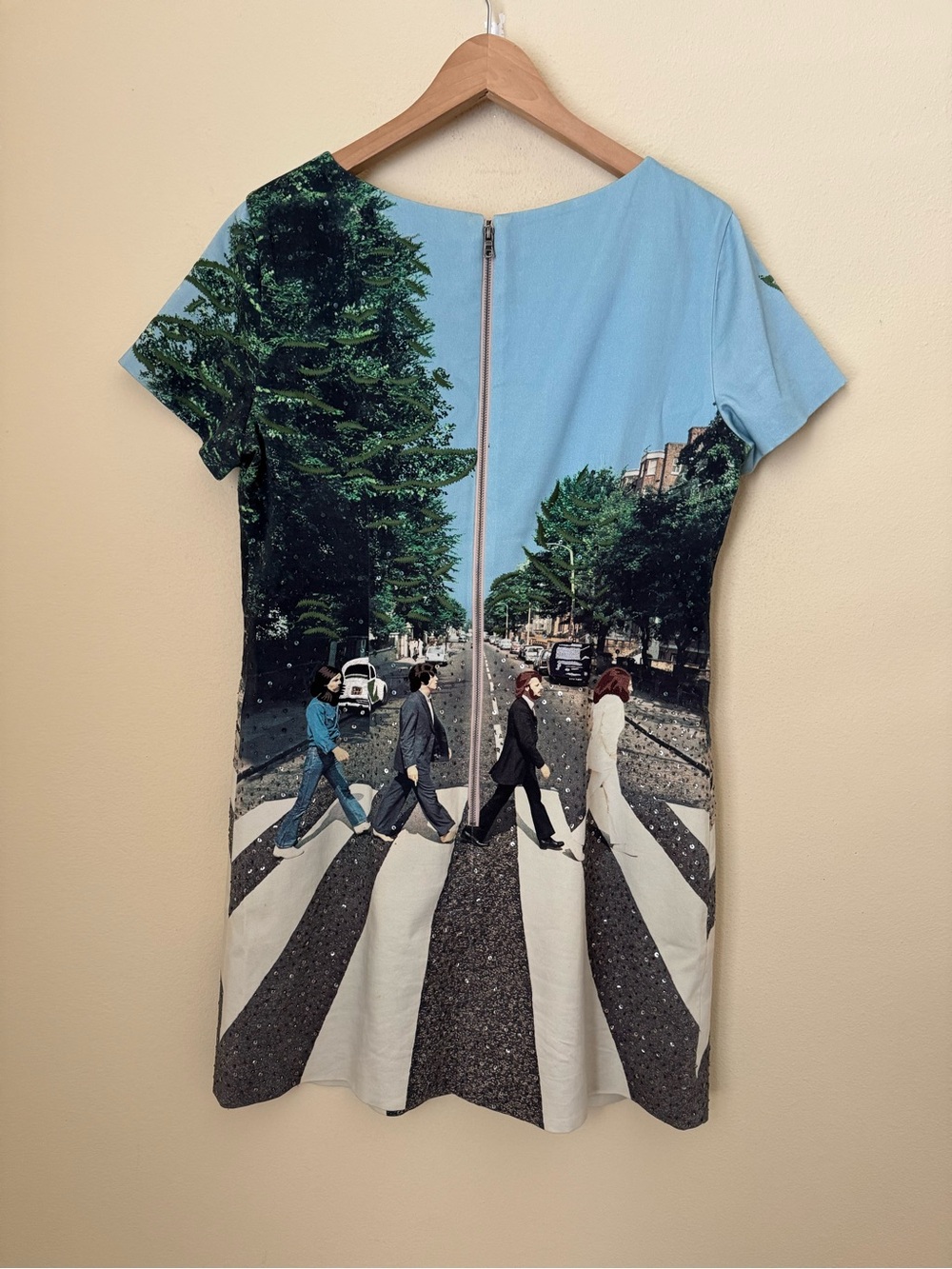 Alice + Olivia x The Beatles Mani Abbey Road Dress Multicolor Size 8 - Picture 8 of 9